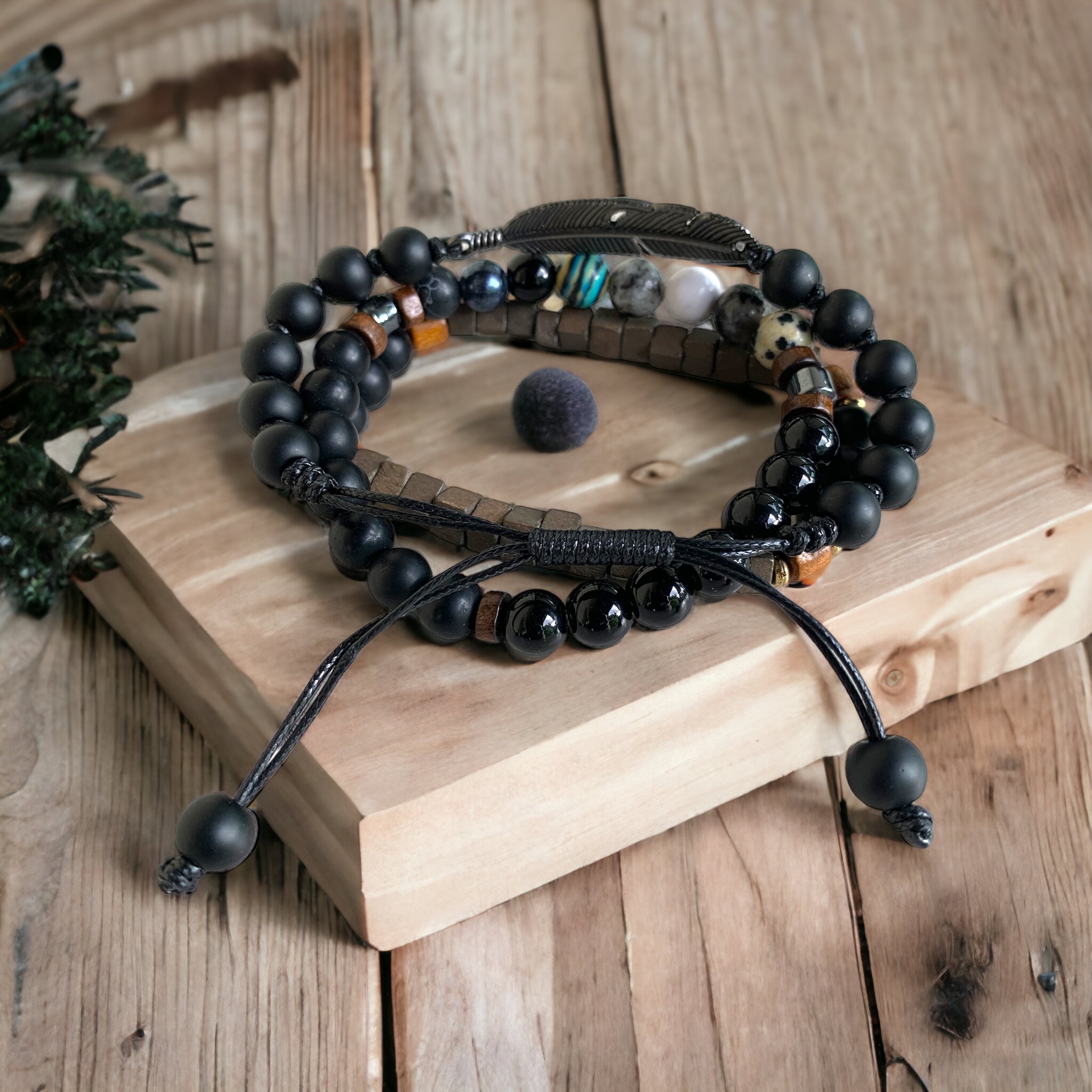 set de 3 bracelets de perles et en bois