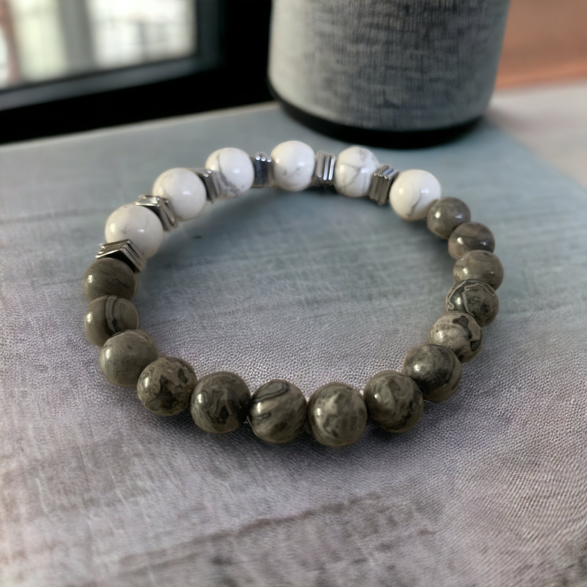 Bracelet Howlite et Jaspe Picasso gris
